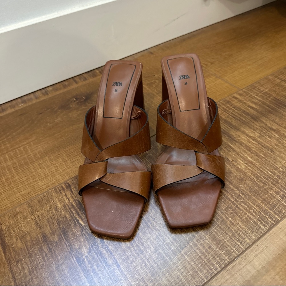 Zara Heels - Picture 2 of 7